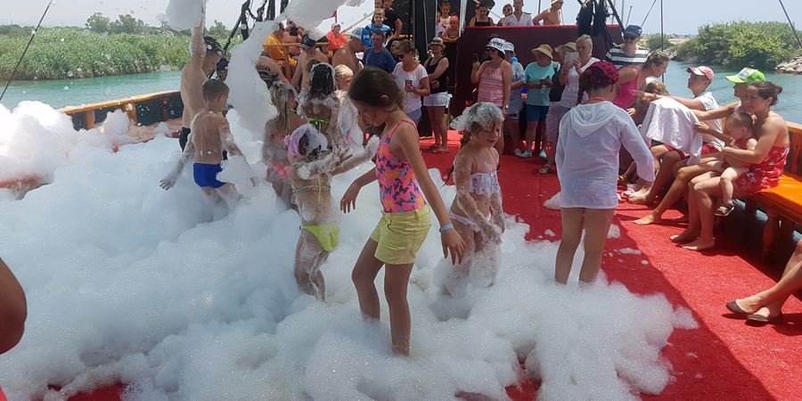 Side for Families: Exciting and Educational Tours Your Kids Will Love